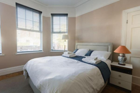 Hullidays University 2 Bed Ground Floor Apartment